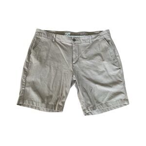 Mugsy Belmonts Khaki Chinos Shorts Stretch Flat Men’s Size 40